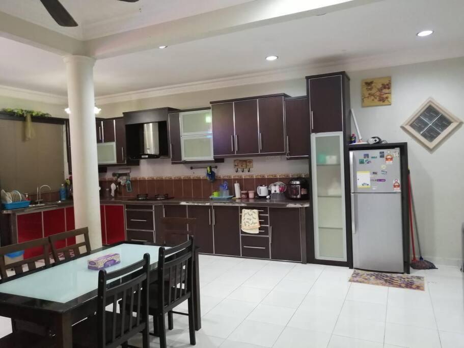 Sri Wang Homestay @ אראו מראה חיצוני תמונה